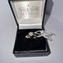 9ct gold ring Image 3