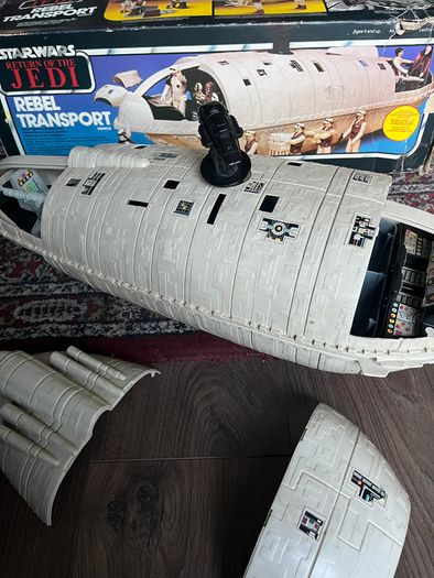 Star Wars Rebel Transporter
