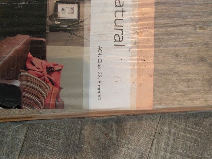 laminate flooring 8mm