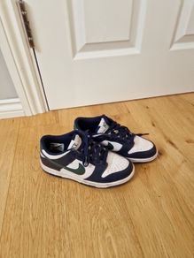 NIKE trainers size 3uk