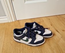 NIKE trainers size 3uk