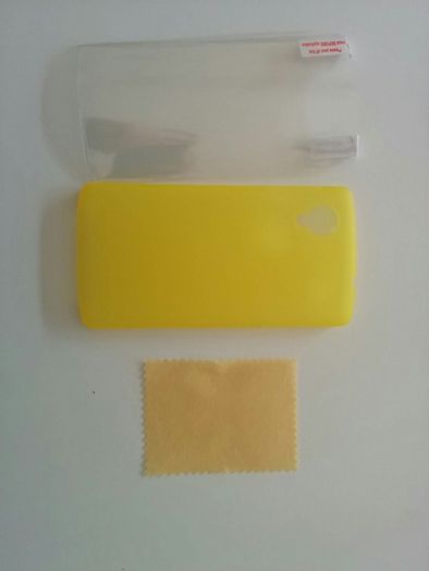 Nexus 5 case and screen protector