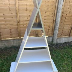 kids shelves