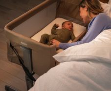 Graco Sweet2Sleep bedside crib