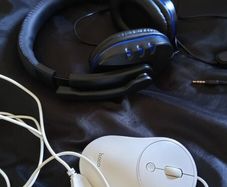 headphone + mouse