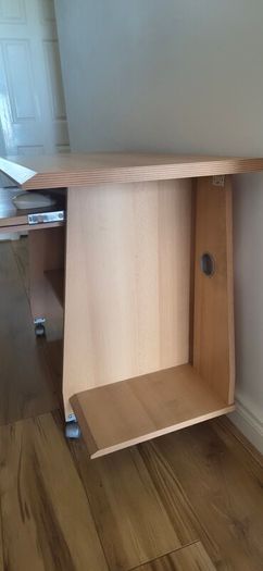 computer desk