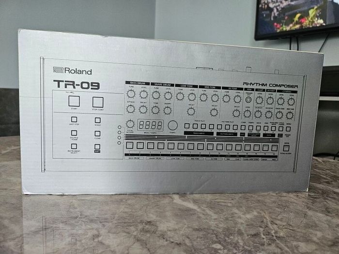 Roland TR-09 Rhythm Composer