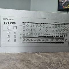 Roland TR-09 Rhythm Composer
