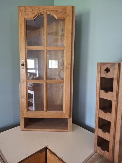 kitchen cabinet