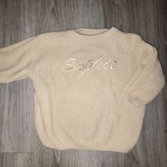 Jumper with the name Sophie