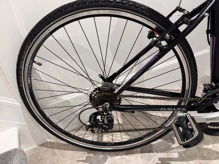 Dawes Discovery 201 (Hybrid Bike)