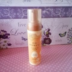 New - Oh Honey - Shower Foam
