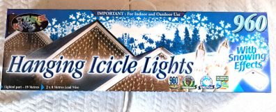 960 Hanging icicle lights with snowing effect.