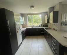 Complete kitchen