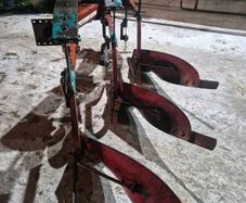 Kverneland plough 3 furrow