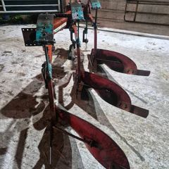 Kverneland plough 3 furrow