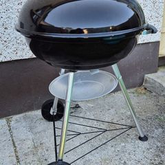 Weber Compact Black Charcoal BBQ 57cm