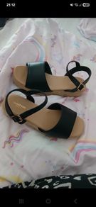 Sandal