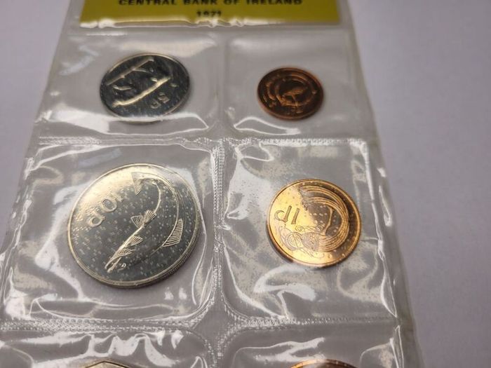 Ireland decimal coins 1971