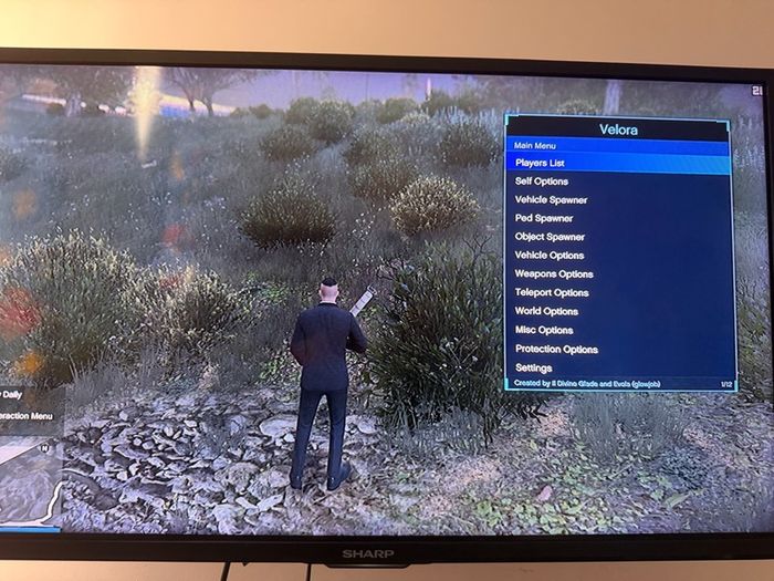 ps4 slim 1TB controller 2 jailbreak 13.52