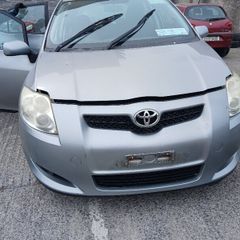 Toyota auris for parts