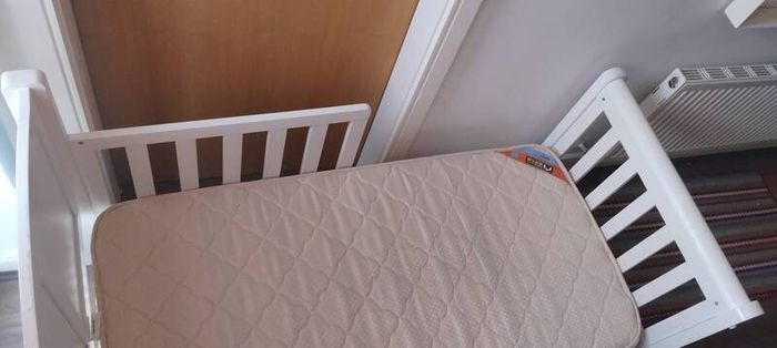 Children's bed