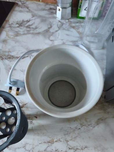 Milk bottle warmer