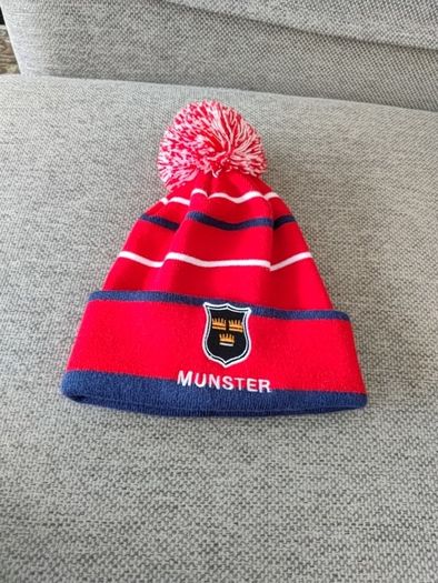 Munster Rugby hat cap adult size in very good condition FREE STANDARD POSTAGE INCLUDED