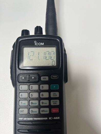 ICOM Airband Tranceiver IC-A6E