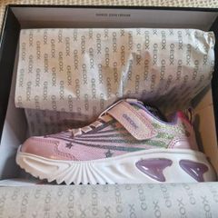 GEOX Light Up Trainers Size 10UK Junior