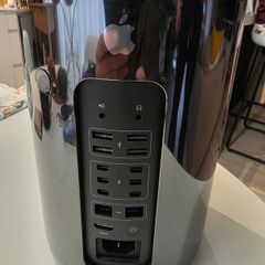 Apple Mac Pro (Late 2013)