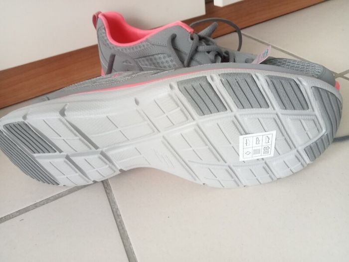 New Skechers Runners
