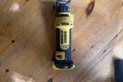 dewalt drywall cutout tool