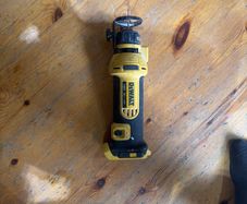 dewalt drywall cutout tool