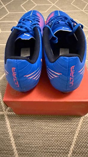 Football boots Puma