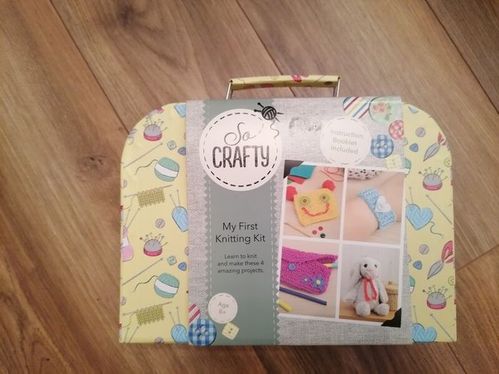 My First Knitting Kit (New)