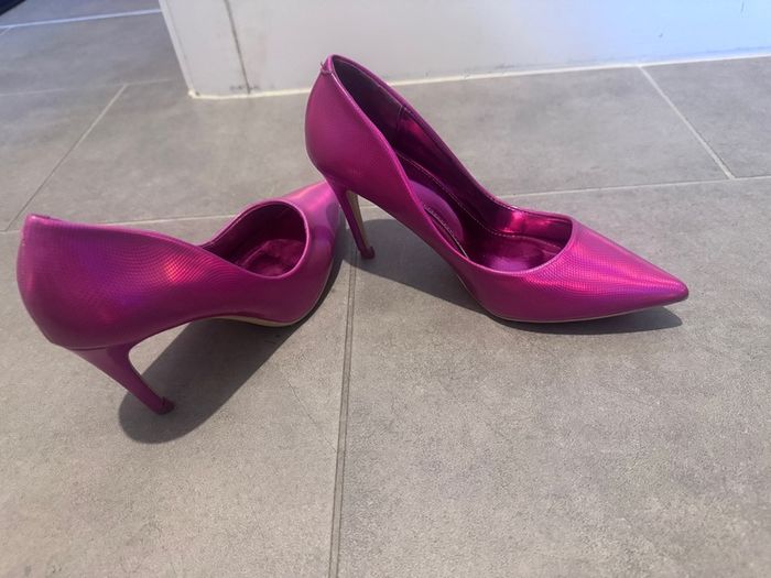 DeeZee Pink Heels
