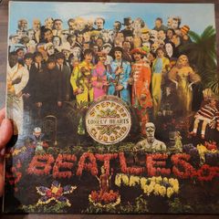 The Beatles - Sergeant Peppers Mono Wide Spine ?