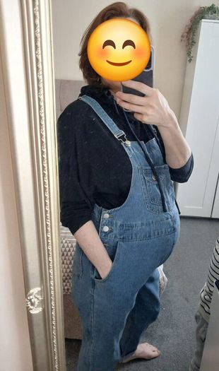 Maternity dungarees 8