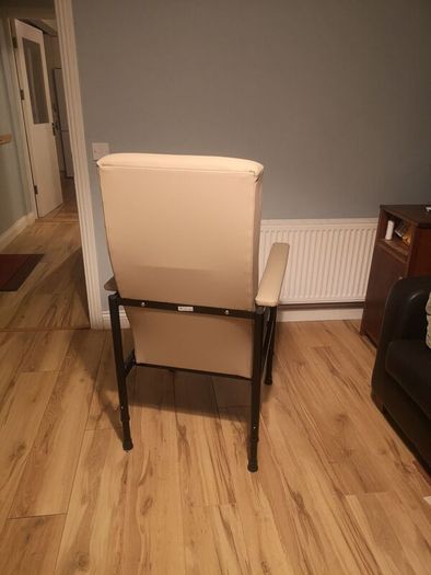 Orthopedic Chair