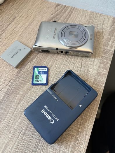 Canon Ixus 220hs