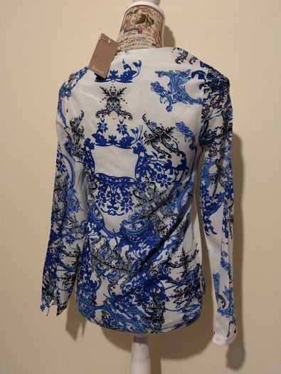 Beautiful Top, New With Tags,