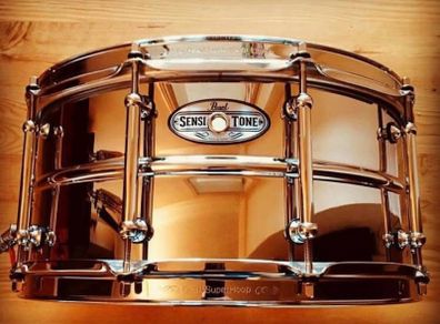 Pearl Sensitone Beaded Steel Shell Snare Drum. 14x6.5