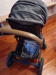 New born pram selling for my sister made by jole