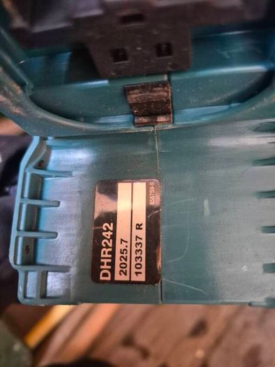 mikita hammer drill.