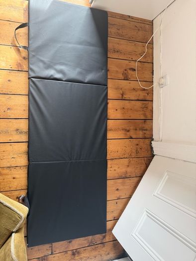 11 Komodo Folding Padded Mats Meditation / Retreat / Workshop / Exercise