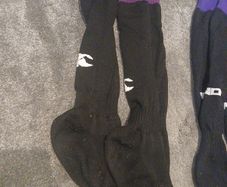 2 pairs of terenure rfc socks large.