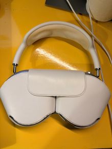 AirPods Max Silver