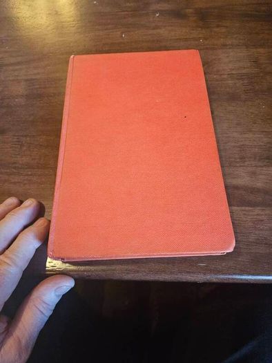 Is Paris Burning. -adolph Hitler August 25 1944. By Larry Collins And Dominique Lapietrre. First Edition Hardback In Good Condition.  See Photos For Same.