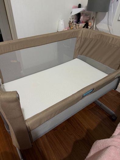 Next to me Graco Sweet2Sleep Bedside Crib Oatmeal